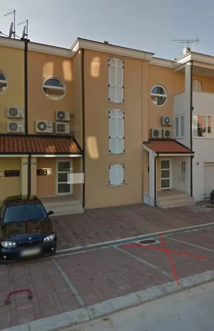 Porec, Tolle 3 Zi-Whg, Sehr Zentral, Top Zustand! Mit Internet Und W-Lan! Apartment